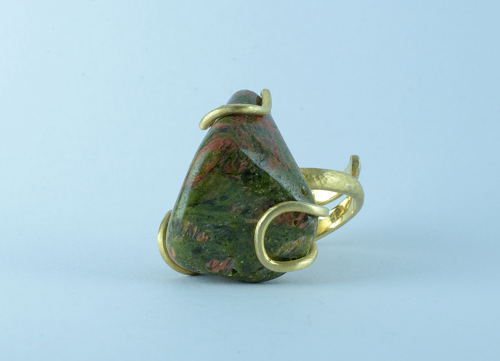 Anello unakite